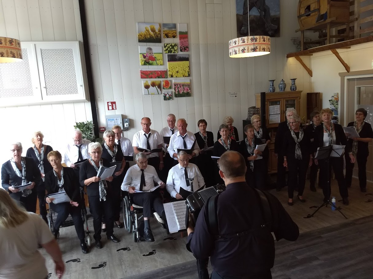 Optreden in de Gouwe Stek op 15 juni 2019 – foto 5