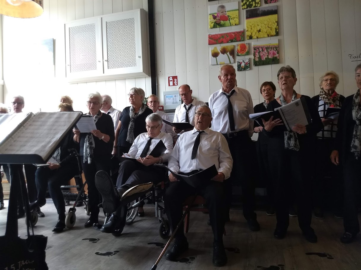 Optreden in de Gouwe Stek op 15 juni 2019 – foto 9