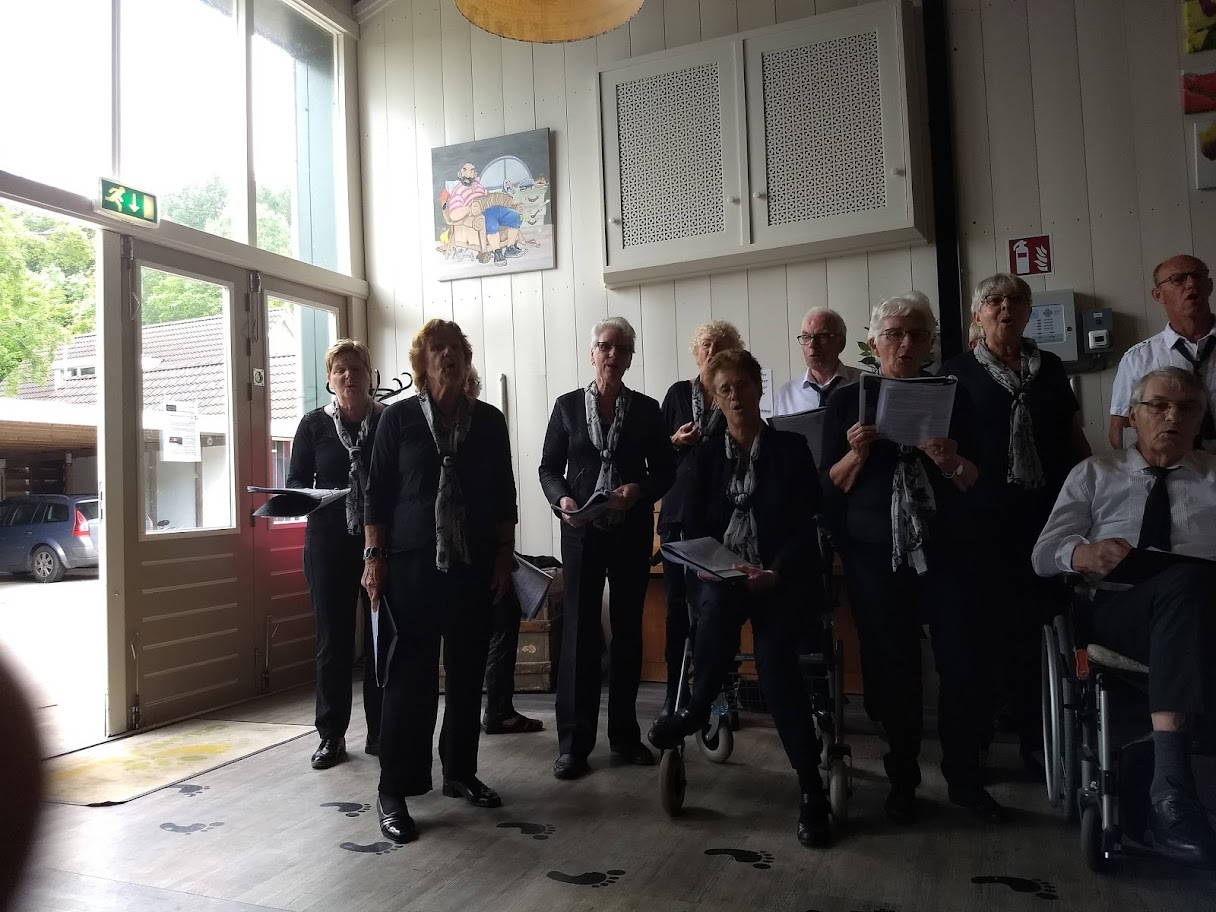 Optreden in de Gouwe Stek op 15 juni 2019 – foto 10