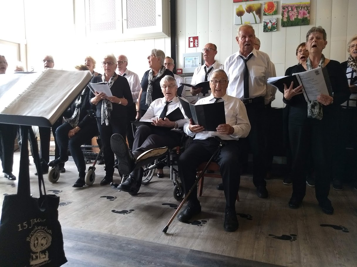 Optreden in de Gouwe Stek op 15 juni 2019 – foto 12