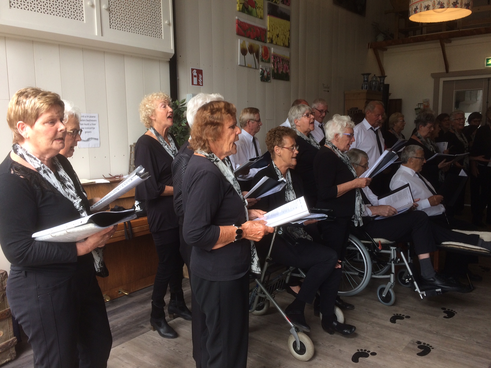 Optreden in de Gouwe Stek op 15 juni 2019 – foto 20